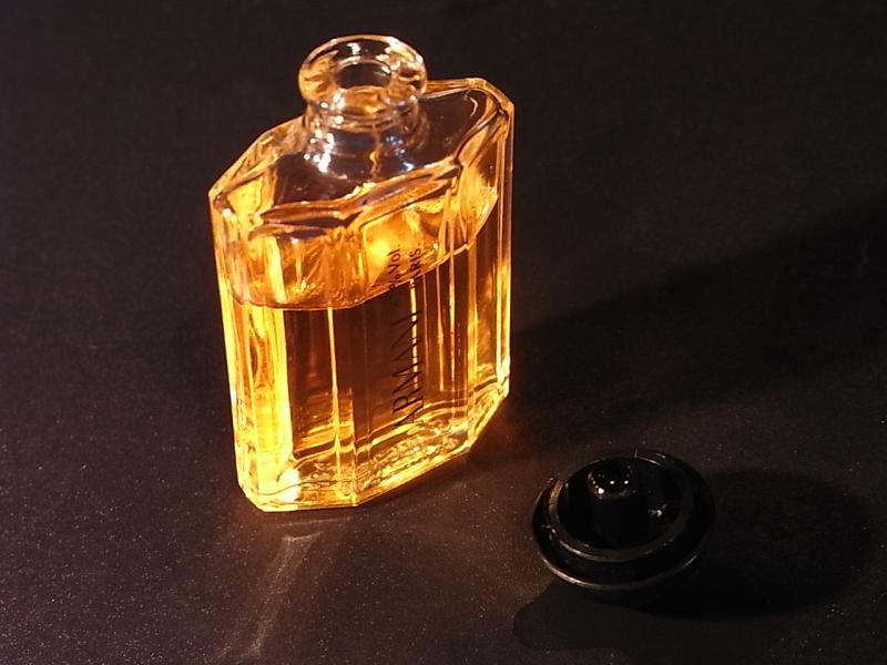 GIORGIO ARMANI/ARMANI香水瓶、ミニチュア香水ボトル、ミニガラスボトル、サンプルガラス瓶　LCC 1139（4）