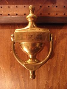 Italian brass ”F.G.Carr” door knocker