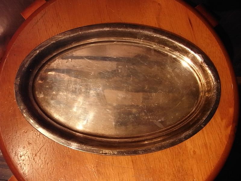 silver oval tray