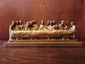 the Last Supper statue