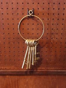 Italian brass key & ring SET