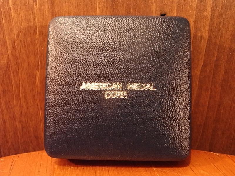 アポロジュエリーケース、ブルーベルベットジュエリー箱、NASAベッチンジュエリーディスプレイ BCM 0224(7)