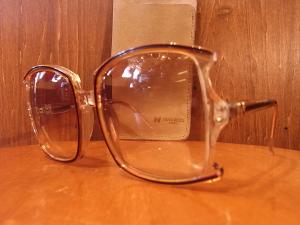 French NINA RICCI sun glass & leather case