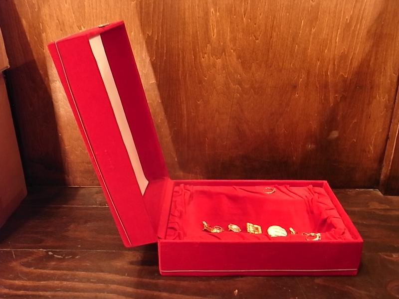 イタリア製赤ベルベット宝石箱、アンティークジュエリーケース、宝石ディスプレイ、宝石ケース　BCM 0250（4）