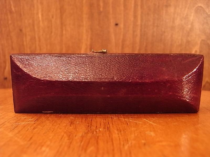 イギリス製赤色ジュエリーケース、ワインレッドベルベット宝石箱、ベッチンジュエリーディスプレイ　LCM 6451（7）