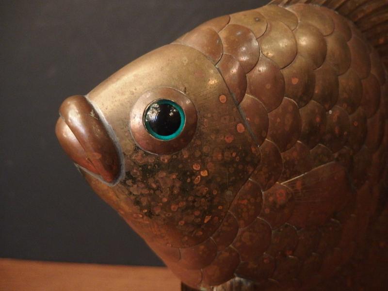 真鍮製金魚のオブジェ。作家物 USM 1477(6)
