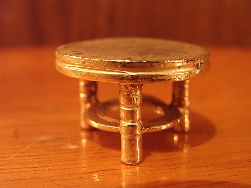 真鍮テーブル置物、ミニチュアちゃぶ台、ドールハウス小物、テラリウム小物　LCM 6210（3）