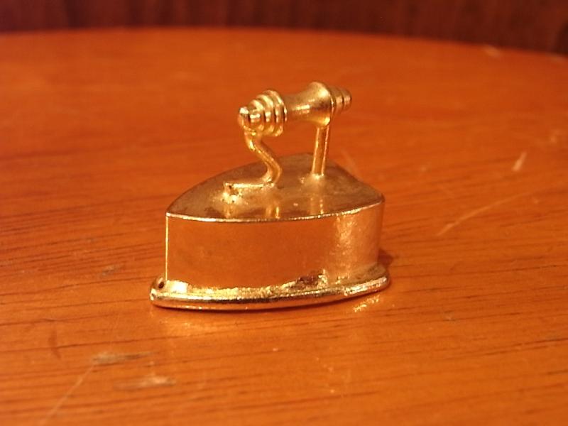 Italian mini brass iron