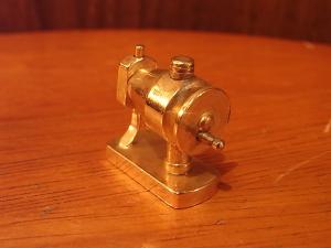 Italian mini brass machine