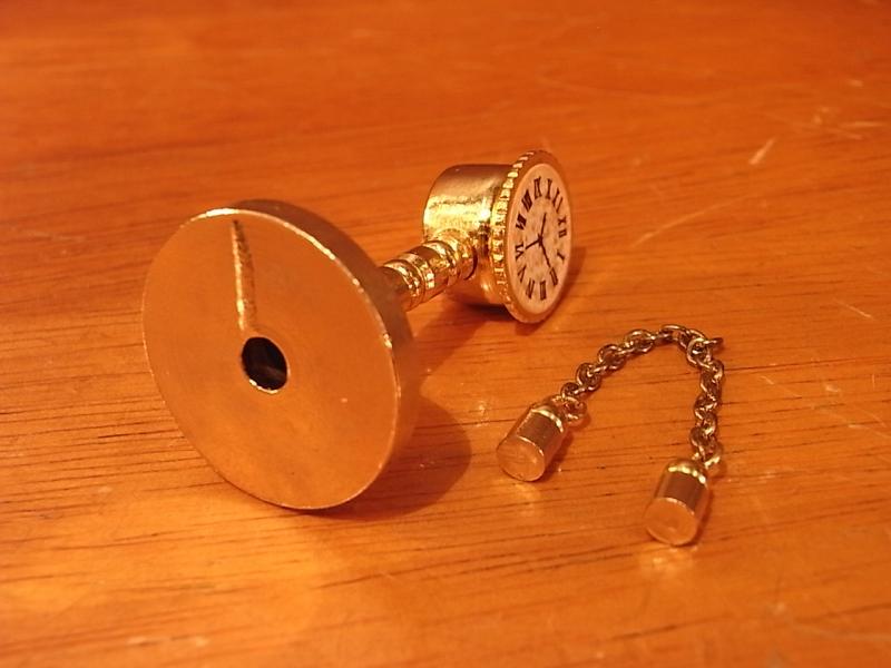 イタリア製真鍮テーブルクロック置物、ミニチュア置き時計、ドールハウス小物、テラリウムインテリア　LCM 6262（7）