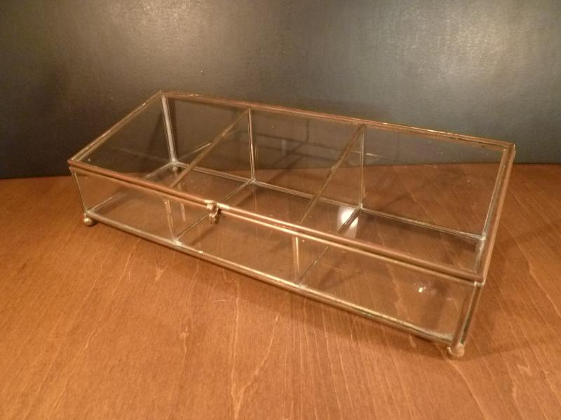 イタリア製ガラスコレクションケース、リング置き、ディスプレイガラス 