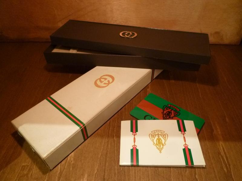 GUCCI watch display case & box