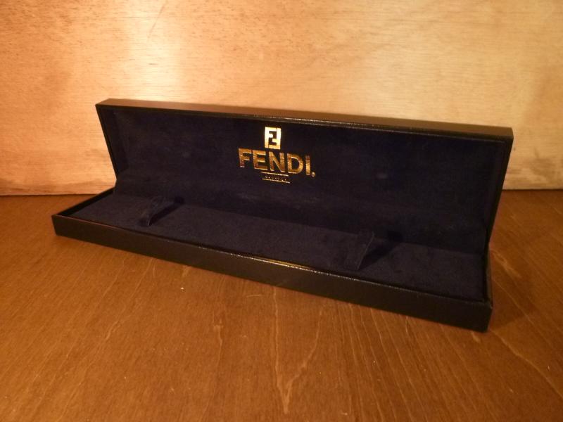 ビンテージFENDI 時計ケース、ヴィンテージフェンディディスプレイケース、コレクションケース、ジュエリーディスプレイ、アクセサリーディスプレイ LCM 6408(2)