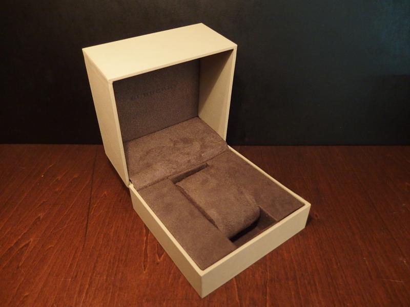 ビンテージBURBERRY時計ケース、ヴィンテージバーバリーディスプレイケース、コレクションケース、ジュエリーディスプレイ、アクセサリーディスプレイ LCM 6366(2)