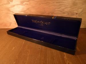 YVES SAINT LAURENT watch display case