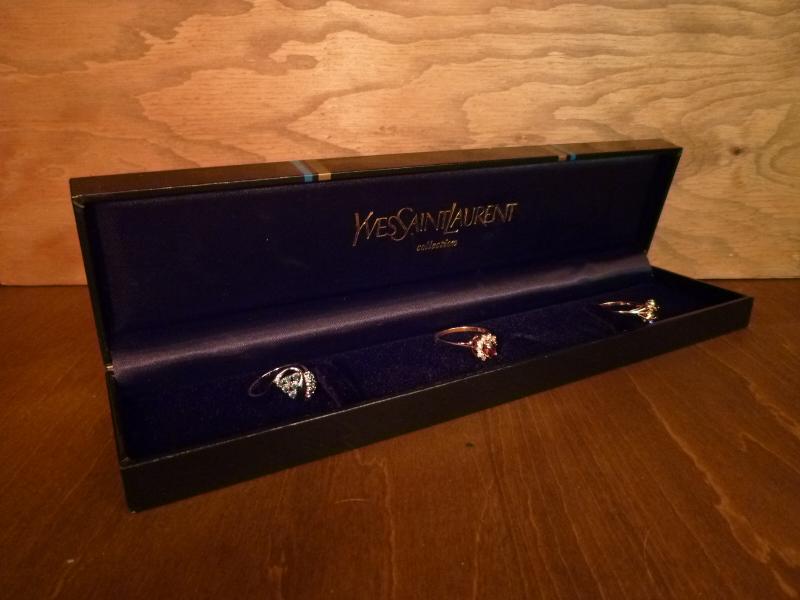 ビンテージイブサンローラン時計ケース、ヴィンテージYVES SAINT LAURENTディスプレイケース、コレクションケース、ジュエリーディスプレイ、アクセサリーディスプレイ LCM 6351(2)