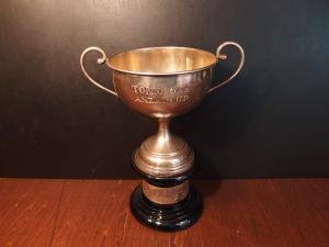 TOKYO GAS trophy