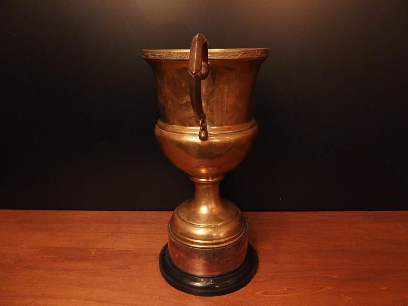 真鍮製トロフィー ビンテージシルバートロフィー　アンティーク優勝カップ　優勝杯　LCM 6551（4）