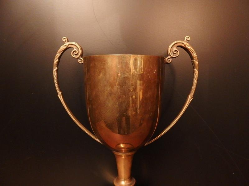 真鍮製トロフィー ビンテージシルバートロフィー　アンティーク優勝カップ　優勝杯　LCM 6552（2）