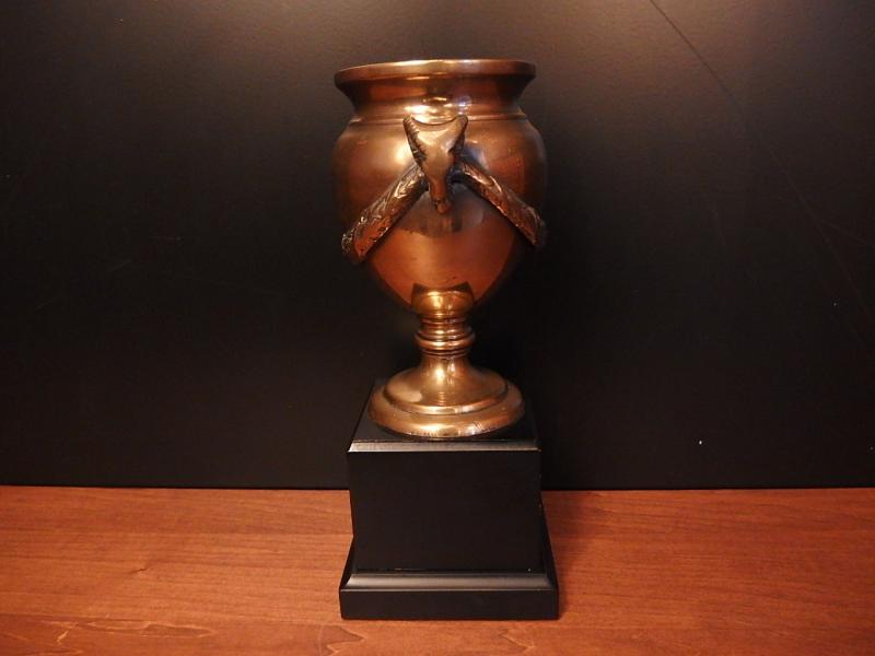真鍮製トロフィー ビンテージシルバートロフィー　アンティーク優勝カップ　優勝杯　LCM 6527（2）