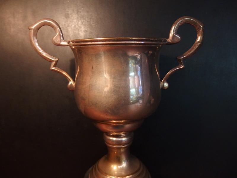 真鍮製トロフィー ビンテージシルバートロフィー　アンティーク優勝カップ　優勝杯　LCM 6529（3）