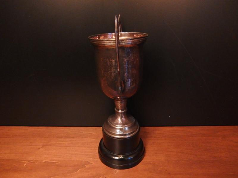 真鍮製トロフィー ビンテージシルバートロフィー　アンティーク優勝カップ　優勝杯　LCM 6531（2）
