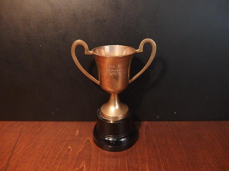 真鍮製トロフィー ビンテージシルバートロフィー　アンティーク優勝カップ　優勝杯　LCM 6508（2）