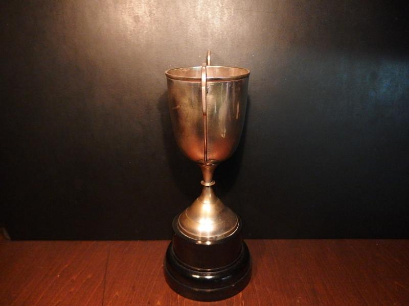 真鍮製トロフィー ビンテージシルバートロフィー　アンティーク優勝カップ　優勝杯　LCM 6513（2）