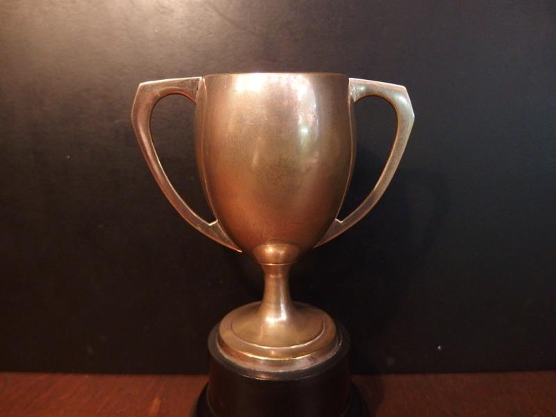 真鍮製トロフィー ビンテージシルバートロフィー　アンティーク優勝カップ　優勝杯　LCM 6518（3）