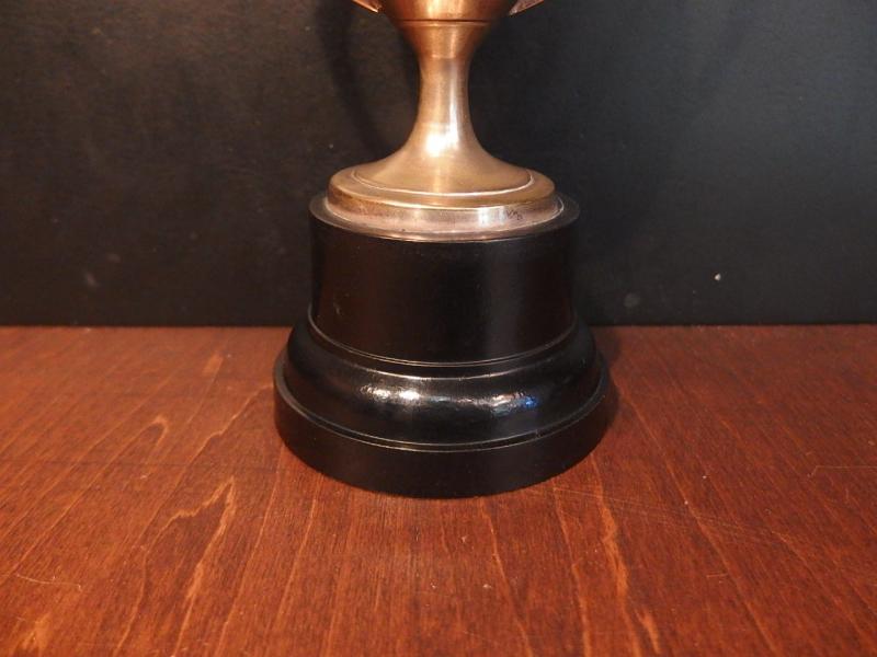 真鍮製トロフィー ビンテージシルバートロフィー　アンティーク優勝カップ　優勝杯　LCM 6518（4）
