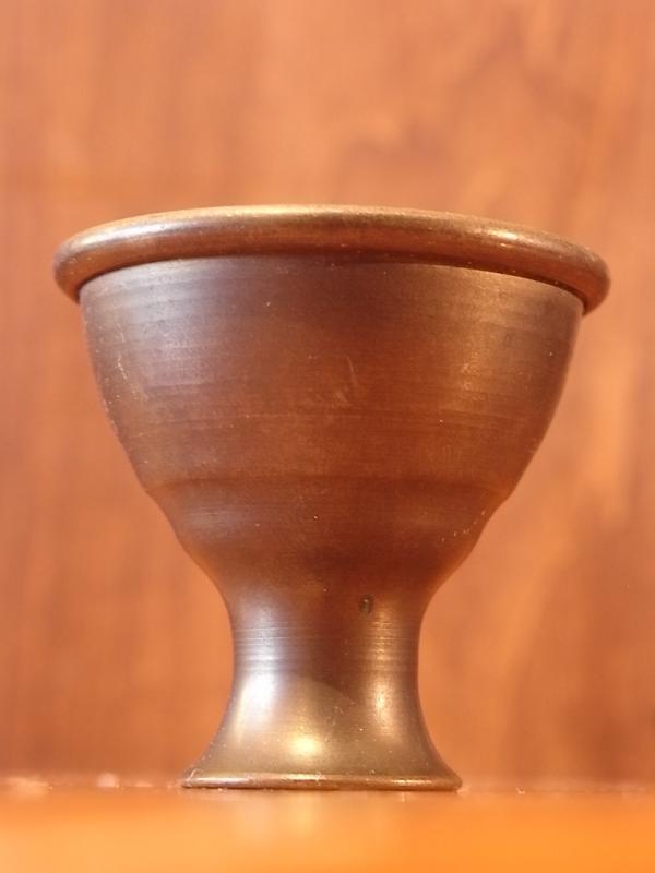 イタリア製真鍮カップ置物、ミニチュア杯、ドールハウス用小物、テラリウム小物　LCM 6499（7）