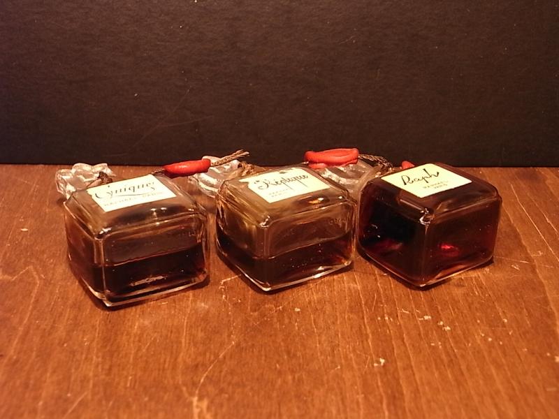 RAPHAEL香水瓶、ミニチュア香水ボトル、ミニガラスボトル、サンプルガラス瓶 BCM 0191(4)