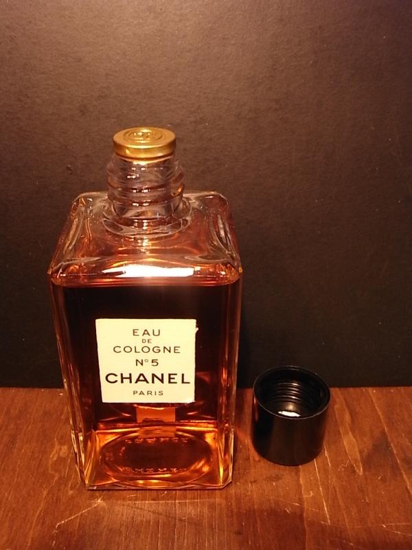 CHANEL N°5 香水瓶、ミニチュア香水ボトル、ミニガラスボトル、香水ガラス瓶　BCM 0208（5）