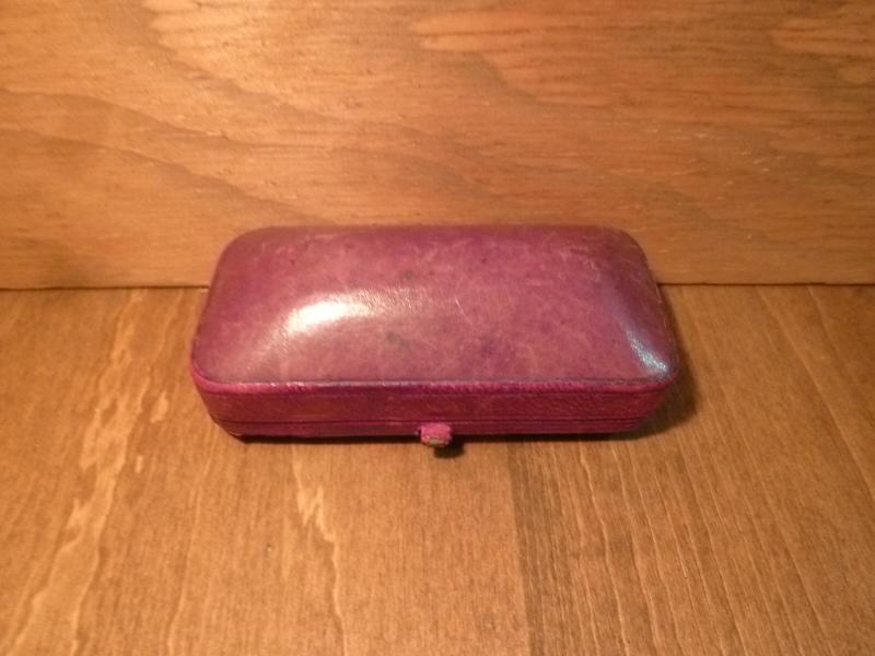 ピンクレザージュエリーホルダー、ピンク色革ベルベット宝石箱、ベッチンジュエリーディスプレイ、ジュエリーケース LCM 6670(3)