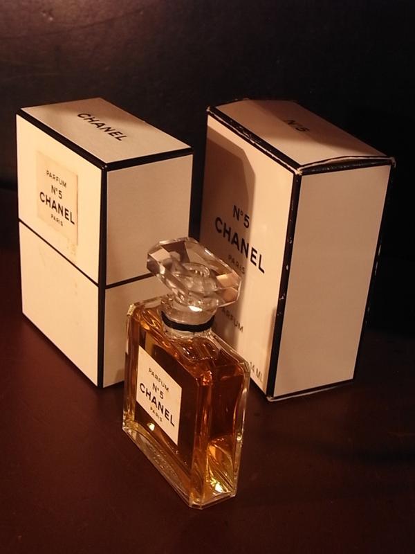 CHANEL N°5 香水瓶、香水ボトル、ガラスボトル、ガラス瓶 LCC 1245(2)