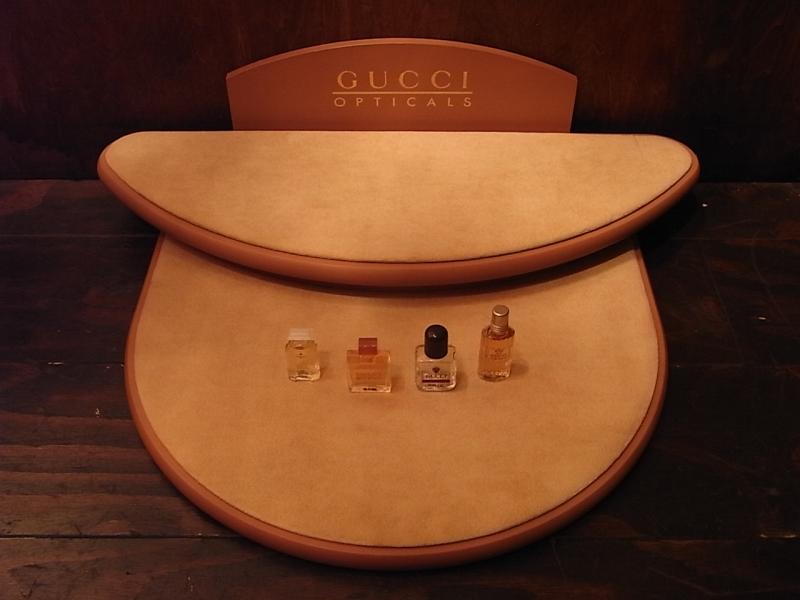 GUCCIディスプレイ台 グッチ起毛スタンド LCC 1185(2)