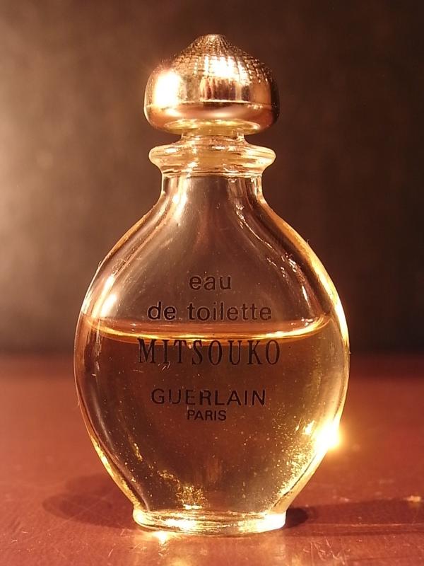 Guerlain/Mitsouko香水瓶、ミニチュア香水ボトル、ミニガラスボトル、香水ガラス瓶　LCC 1167（2）