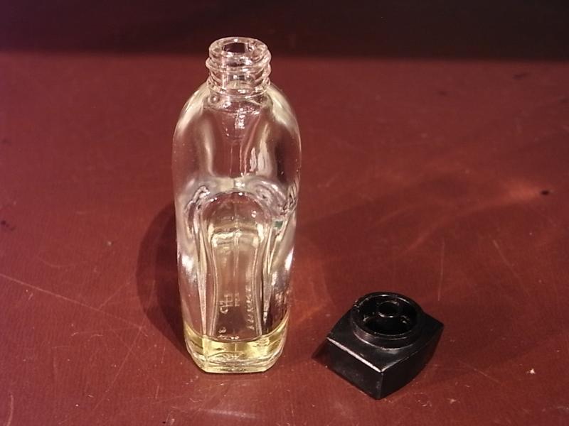 JEAN PATOU / LACOSTE香水瓶、ミニチュア香水ボトル、ミニガラスボトル、香水ガラス瓶　LCC 1171（3）