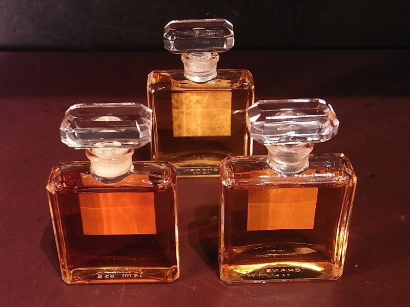 CHANEL N°5 香水瓶、ミニチュア香水ボトル、ミニガラスボトル、サンプルガラス瓶 LCC 1180(4)