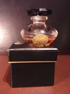 CARON / Narcisse Noir glass perfume bottle & BOX