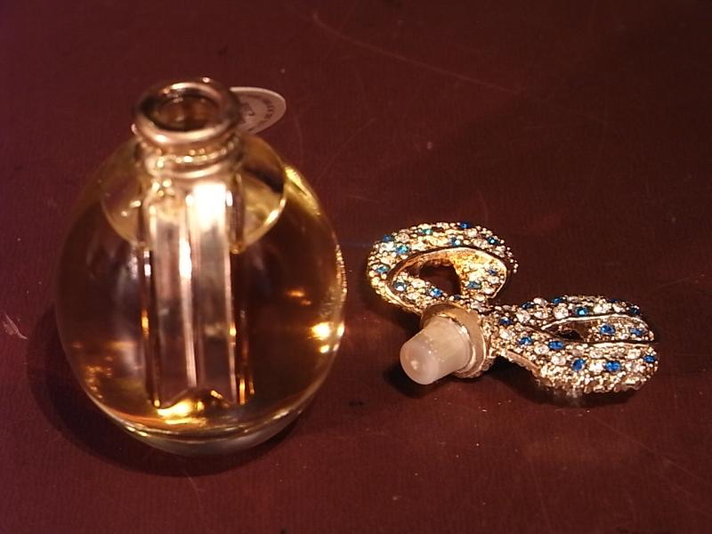 ELIZABETH TAYLOR / DIAMONDS & SAPPHIRESヴィンテージ香水瓶、ミニチュア香水ボトル、ミニガラスボトル、サンプルガラス瓶 　LCC 1226（3）