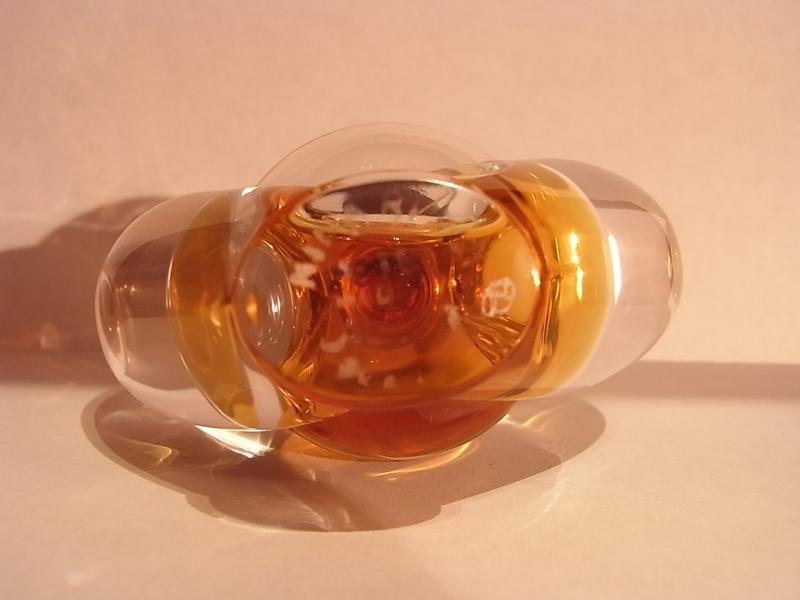 NINA RICCI/Farouche香水瓶、香水ボトル、ガラスボトル、ガラス瓶　LCC 1250（5）
