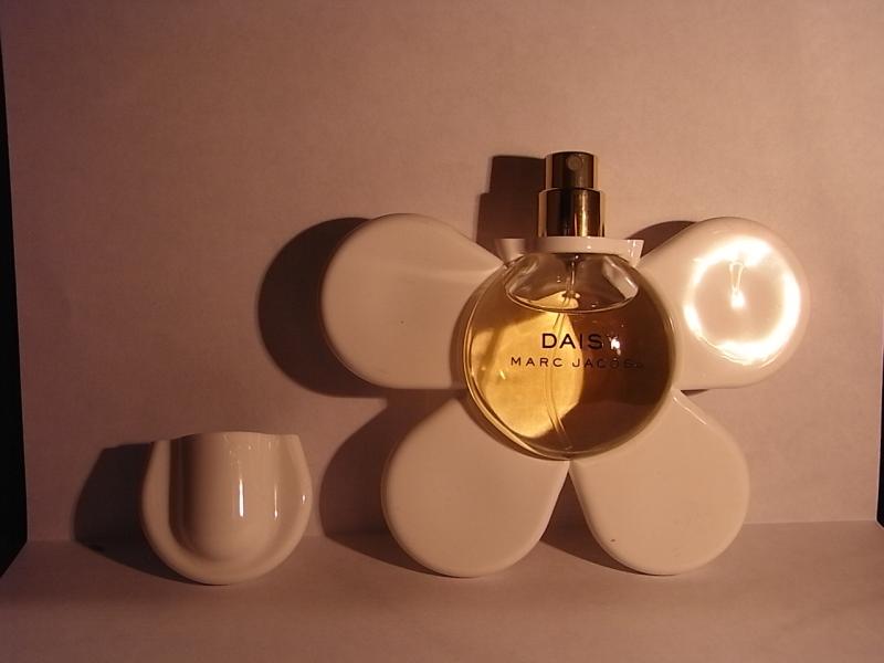 Marc Jacobs/Daisy香水瓶、ミニチュア香水ボトル、ミニガラスボトル、香水ガラス瓶　LCC 1253（4）
