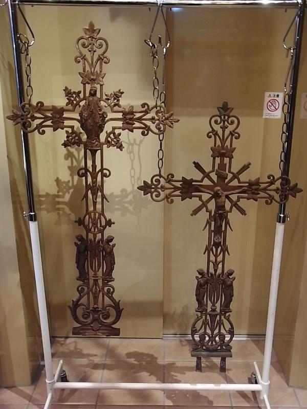 French crucifix ornament 2P SET