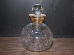 Christian Dior / Doce Vita glass perfume bottle