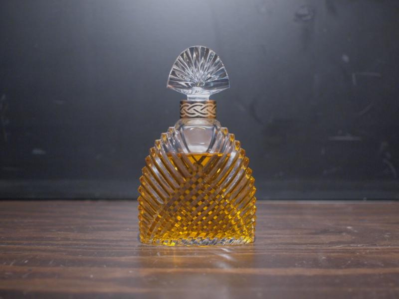 ウンガロ　ディーバ　香水瓶　パフュームボトル　LCC 0101（4）