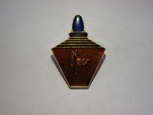 Yves Rocher / 8e Jour perfume bottle pin