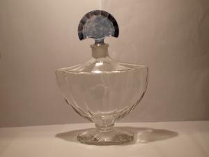 GUERLAIN / SHALIMAR glass perfume bottle