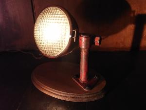red headlight table lamp 1灯
