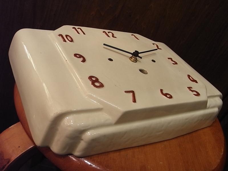 アンティーク北欧風磁器時計　白い文字盤の壁かけ時計　アールデコデザイン時計　LCM 6901（3）